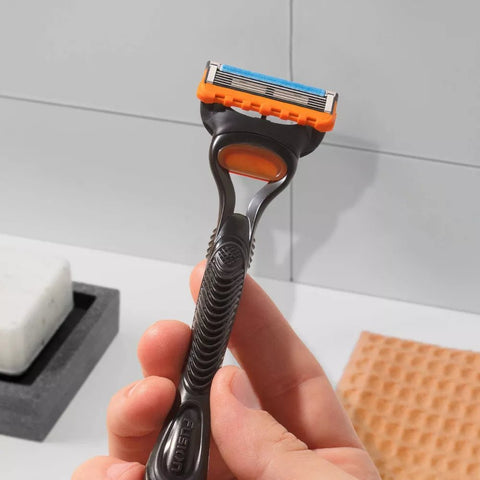 GILLETTE FUSION 5 RAZOR + 2 CARTRIDGE - Uplift Things